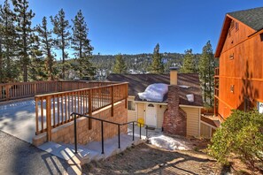 Exterior - Lakeview Retreat Chalet by Destination Big Bear: Boulder Bay! Lake Views! Outdoor Firepit! (Big Bear Lake)