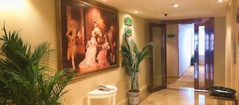 Vienna Hotels
