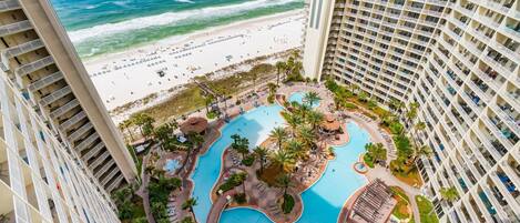 Piscine couverte, piscine chauffée