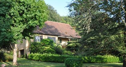 FAMILY HOME IN THE PERIGORD NOIR