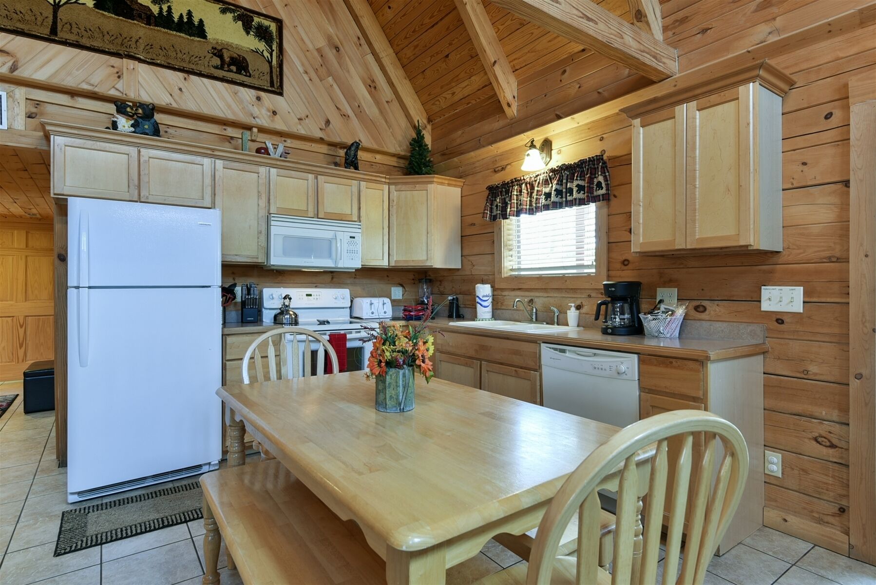 Little Bear in Branson Cedars Resort