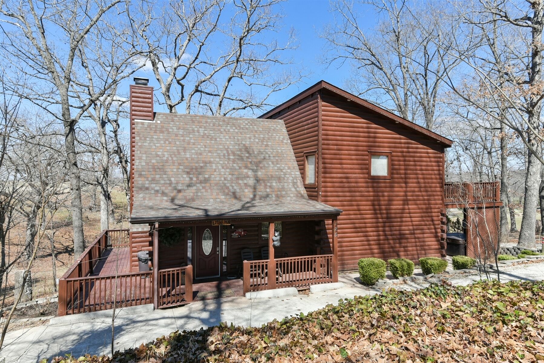 Little Bear in Branson Cedars Resort