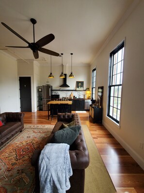 4 Schlafzimmer, Bügeleisen/Bügelbrett, kostenloses WLAN, Bettwäsche