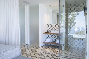 2 bedrooms, iron/ironing board, WiFi, bed sheets - Villa Sirina with stunning SeaView & private salt water pool (Lefkada)