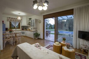 TV, books, music library