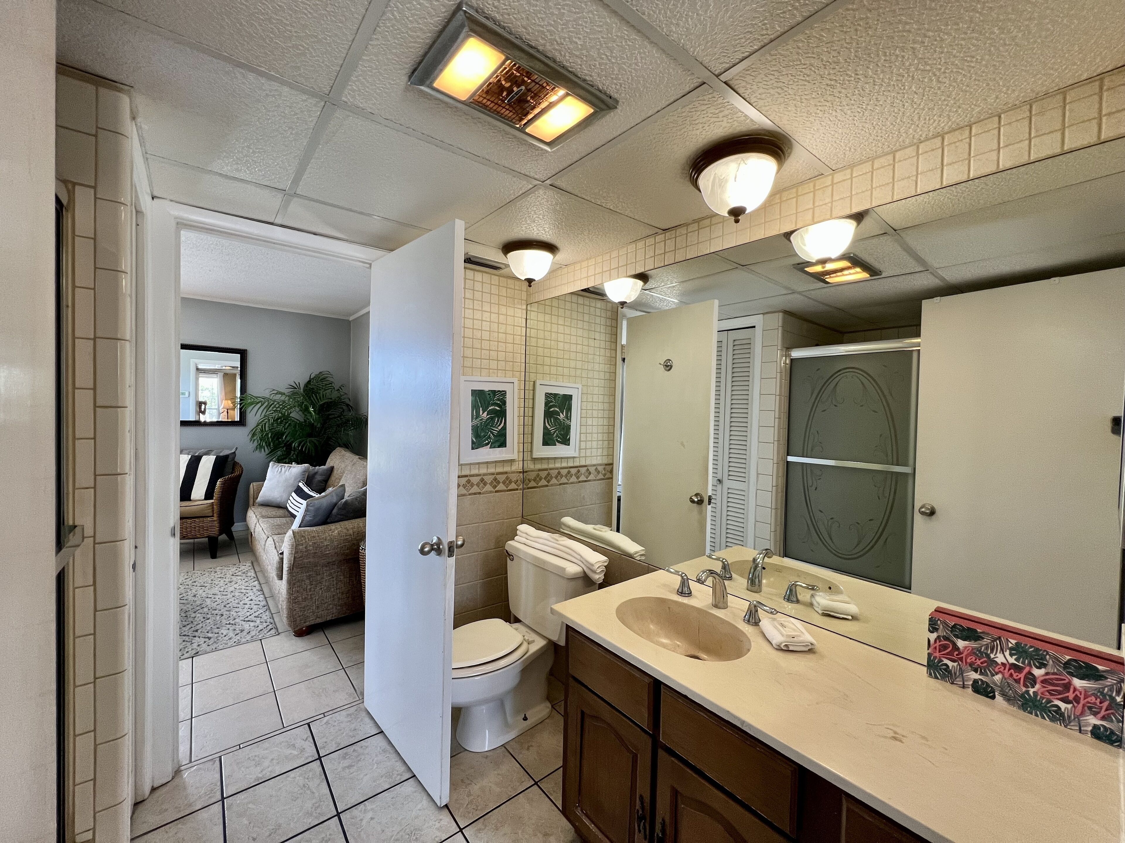 Condo #2009 is a 1 Bedroom on the Golf Course with a Pool view