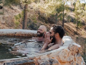 Outdoor spa tub - The Lemon Lodge - Mogadazu (Aljezur)
