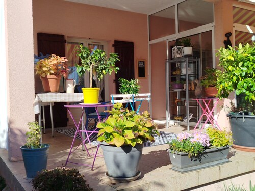 Quiet, private rooms, 5 minutes from downtown