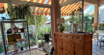 Quiet rooms, day or month, 5 mins from town center