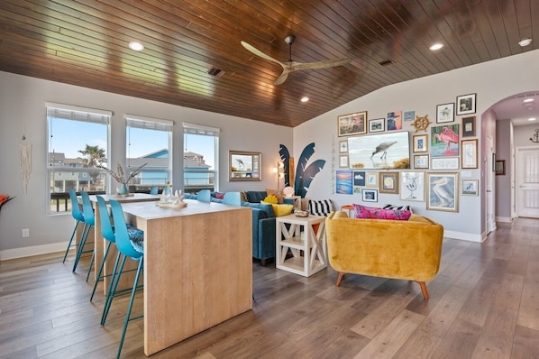 House, 3 Bedrooms | Living area