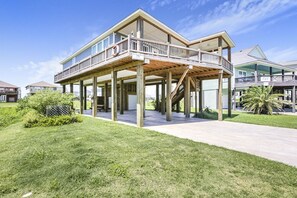 House, 3 Bedrooms | Exterior