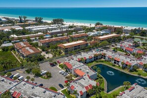 Condo, 1 phòng ngủ | Cảnh từ trên cao
