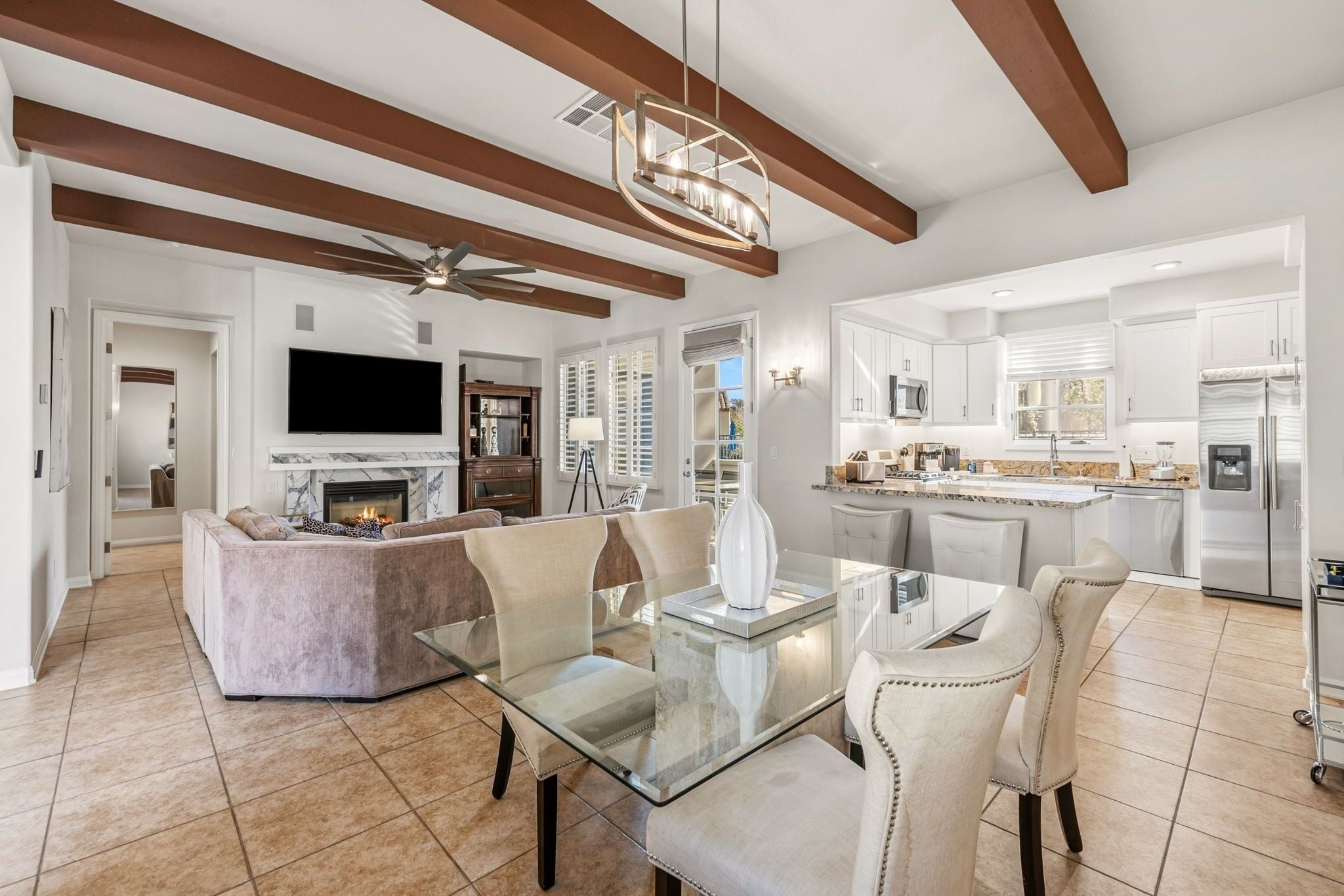 Condo, 3 Bedrooms | Interior