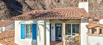 Luxurious 2 Story Townhome - Newly Remodeled! 3 Bedroom Condo by RedAwning