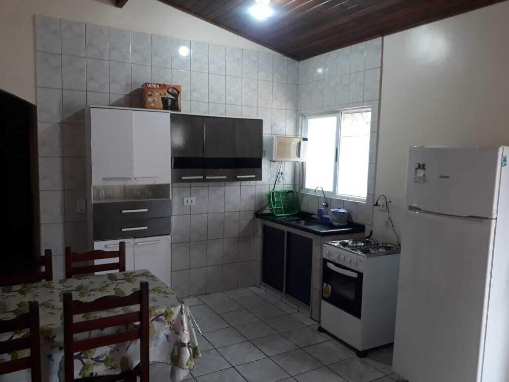 House in Private Condominium - Wi-Fi - 8 people