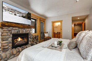 2 slaapkamers, een strijkplank/strijkijzer, wifi, beddengoed