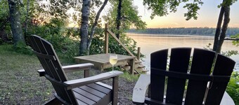 Lakeside cabin near Itasca, Heartland bike trail, ATV trails, golf courses