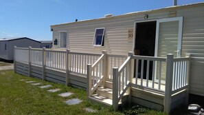 Exterior detail - 3 Bedroom Caravan, Dog Friendly,  Bude Holiday Resort. close to centre of bude.  (Bude)