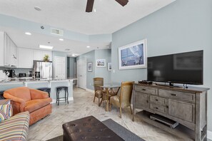 Una Smart TV, un reproductor de DVD