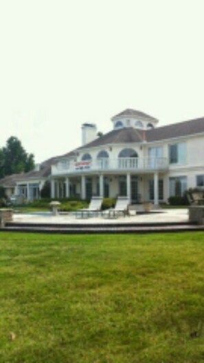 Exterior - Lake House on Grand Lake O The Cherokees 1.5 hrs from Tulsa OK (Afton)