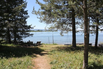 Amazing views of the water and sunsets with direct access to private dock