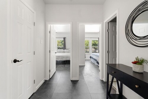 Budget-Friendly Home Deep Ellum Dallas Sleeps 16