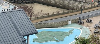 The Botanist Rest-Ventnor IOW-2 Bedroom/sea views/beach/walking