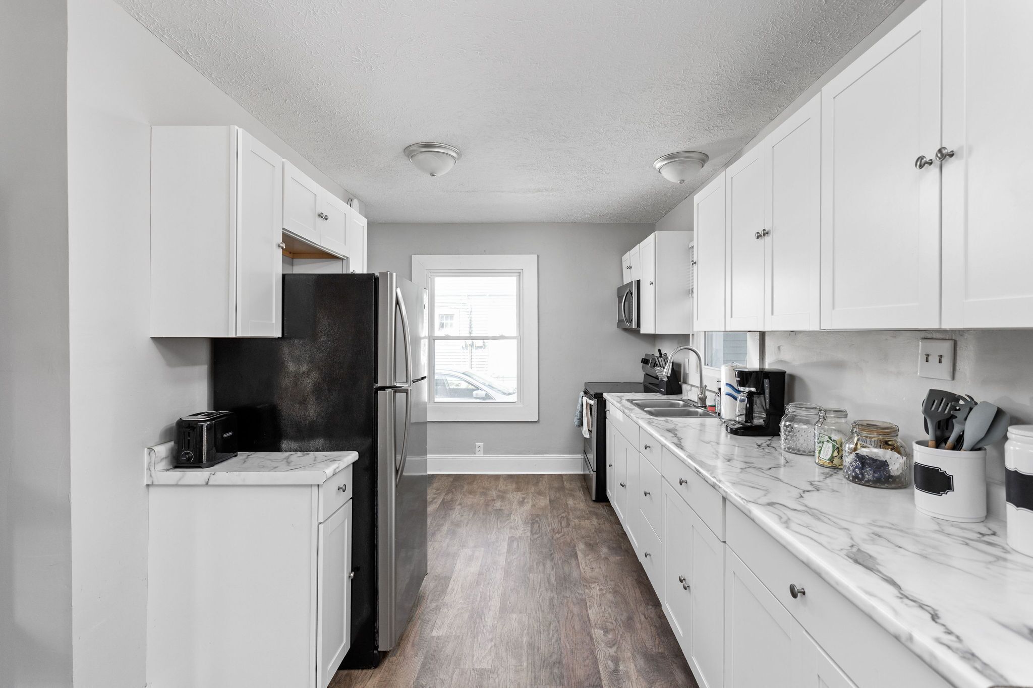 Stay for GenCon - Charming Home w/ Patio