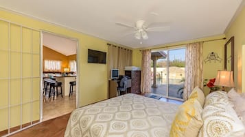 3 bedrooms, desk, iron/ironing board, WiFi