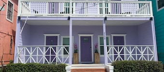 Great location and Balcony Views! Fun in the Sun