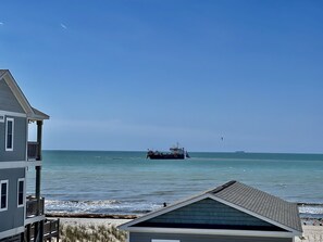 Beach nearby, sun-loungers, beach towels