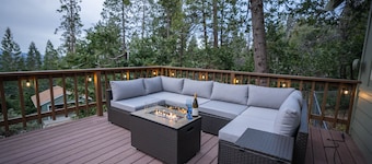 Newly Renovated Cabin in the Midst of Mountain Fun