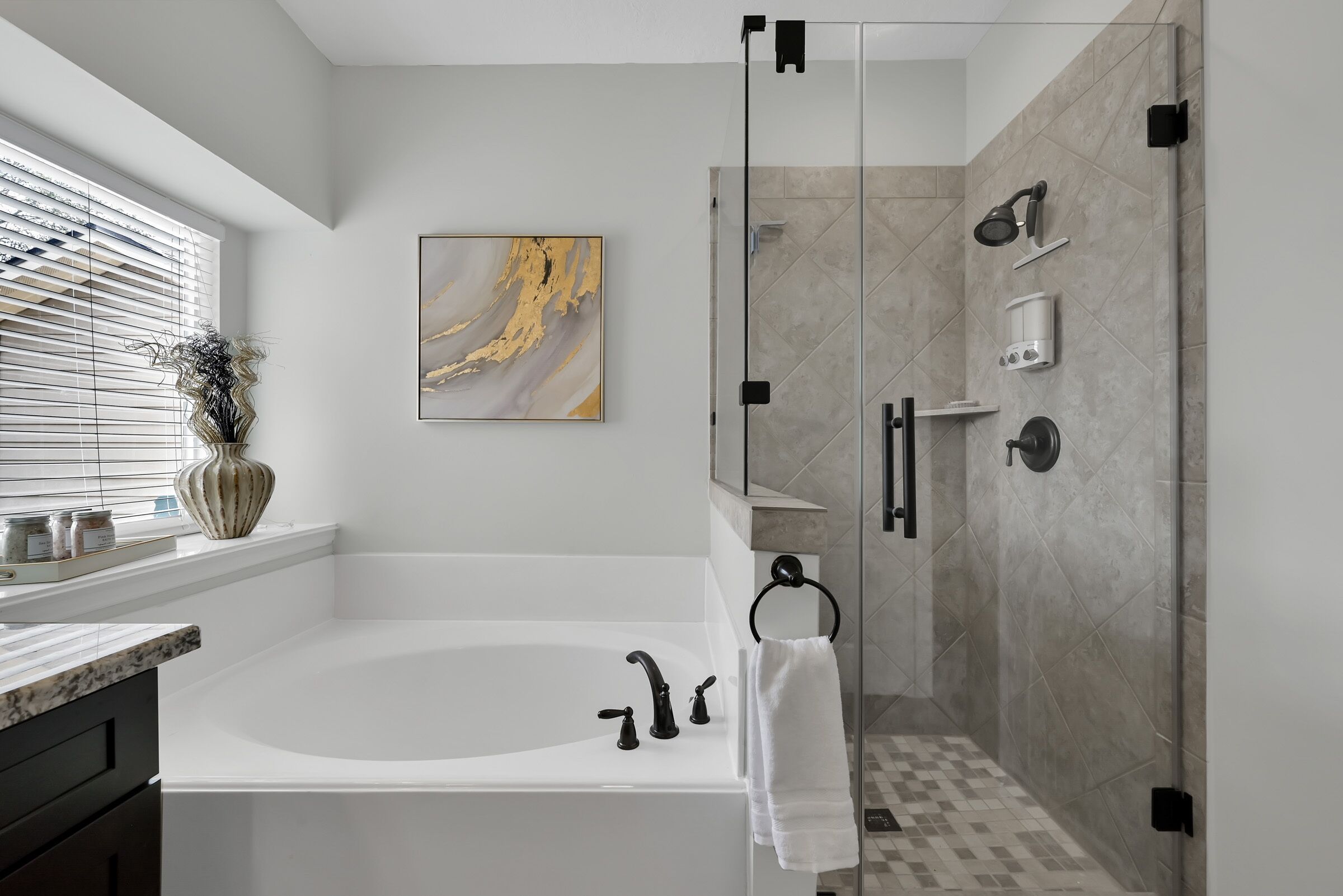 Modern Cypress Haven-4BR+GAMEROOM+PATIO