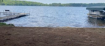 Cozy Cottage on Maple Lake in Three Lakes, WI