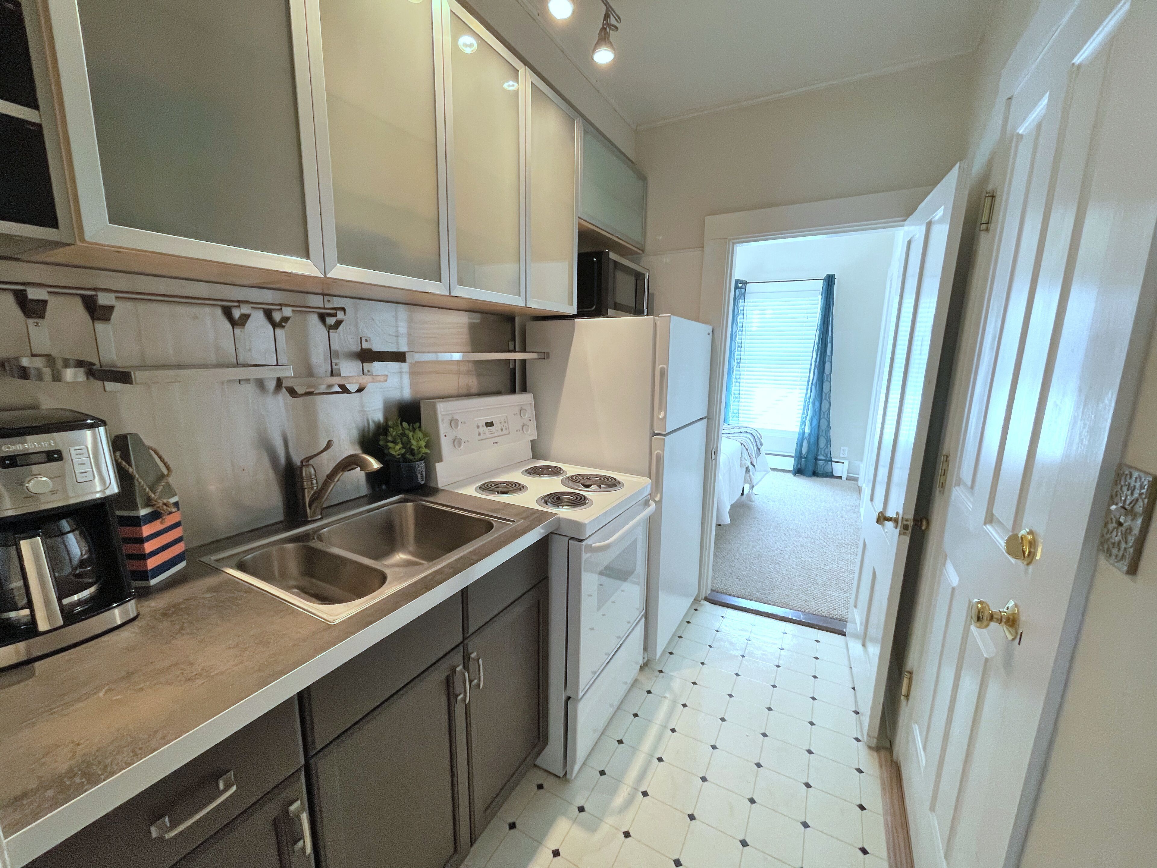 'SEAHORSE' by WanderWow