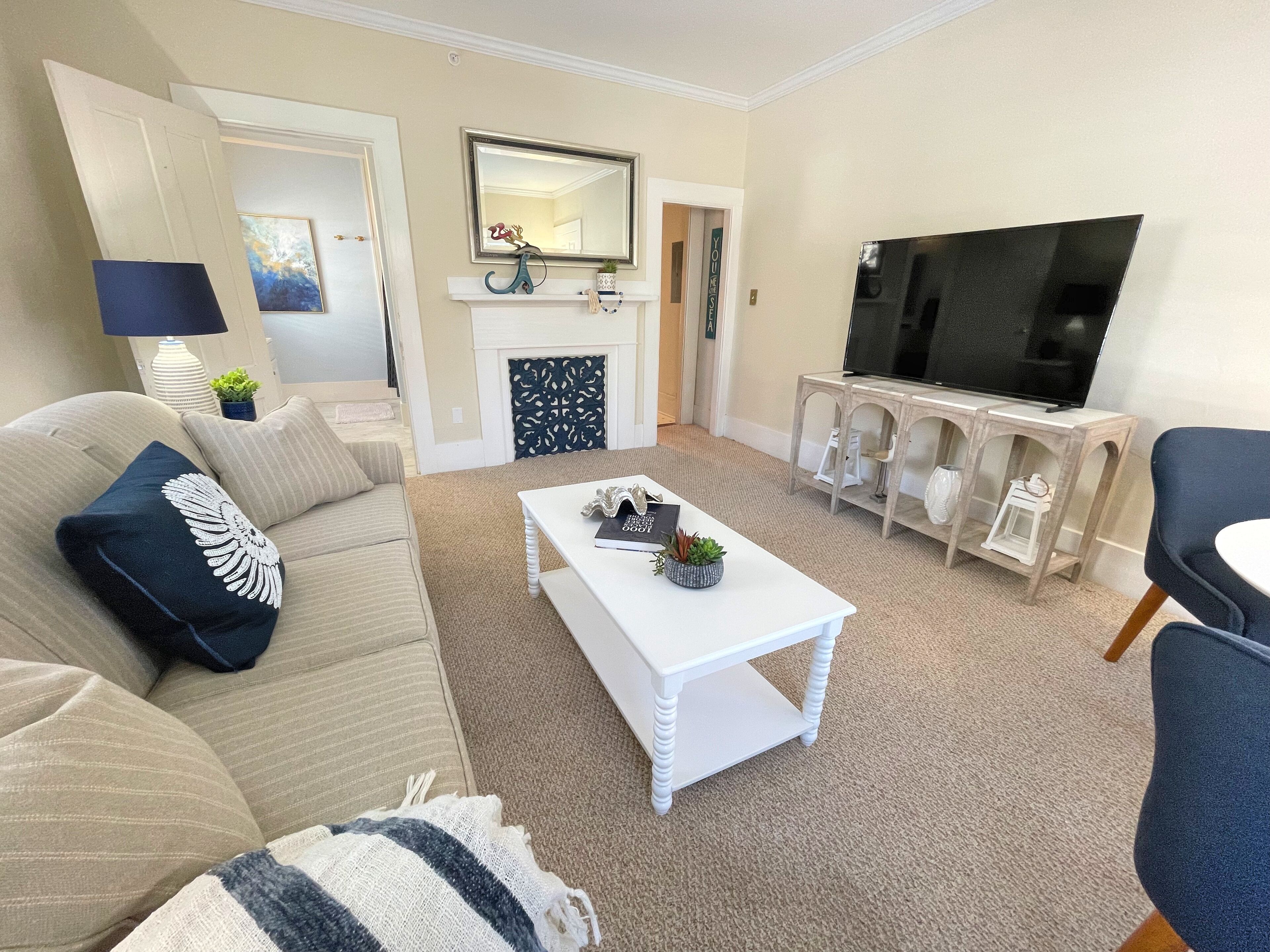 'SEAHORSE' by WanderWow