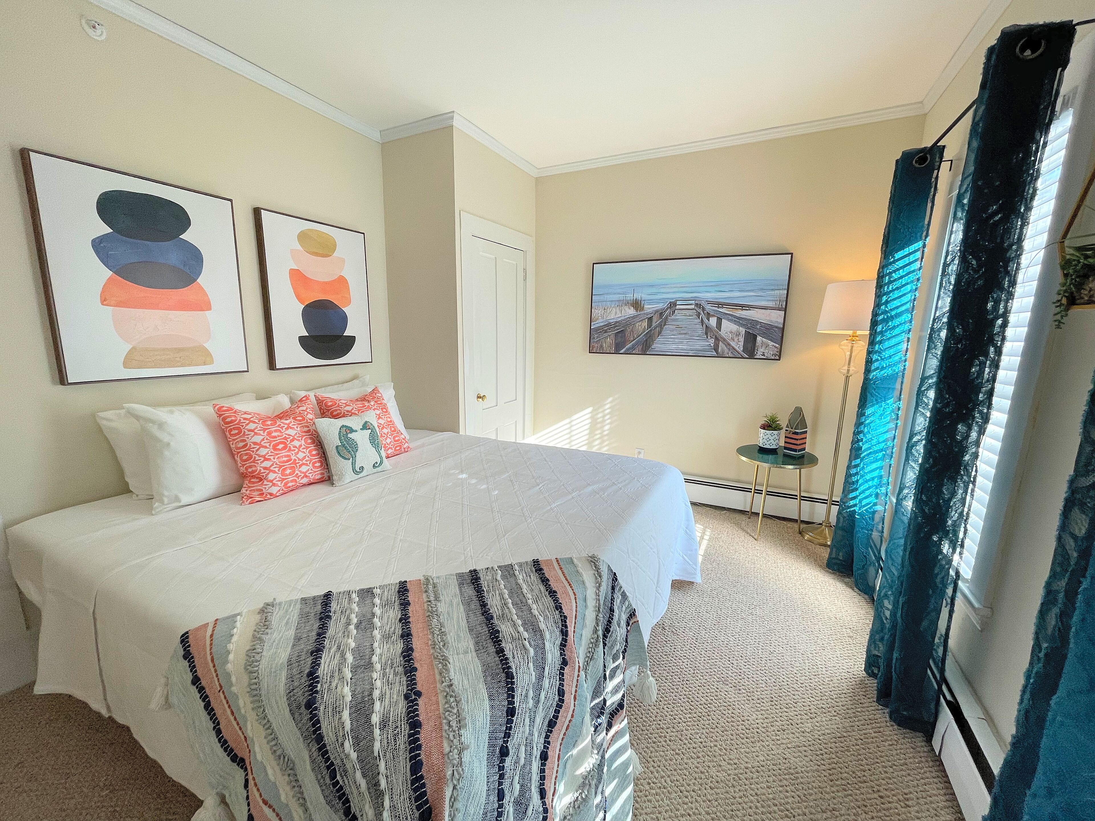 'SEAHORSE' by WanderWow