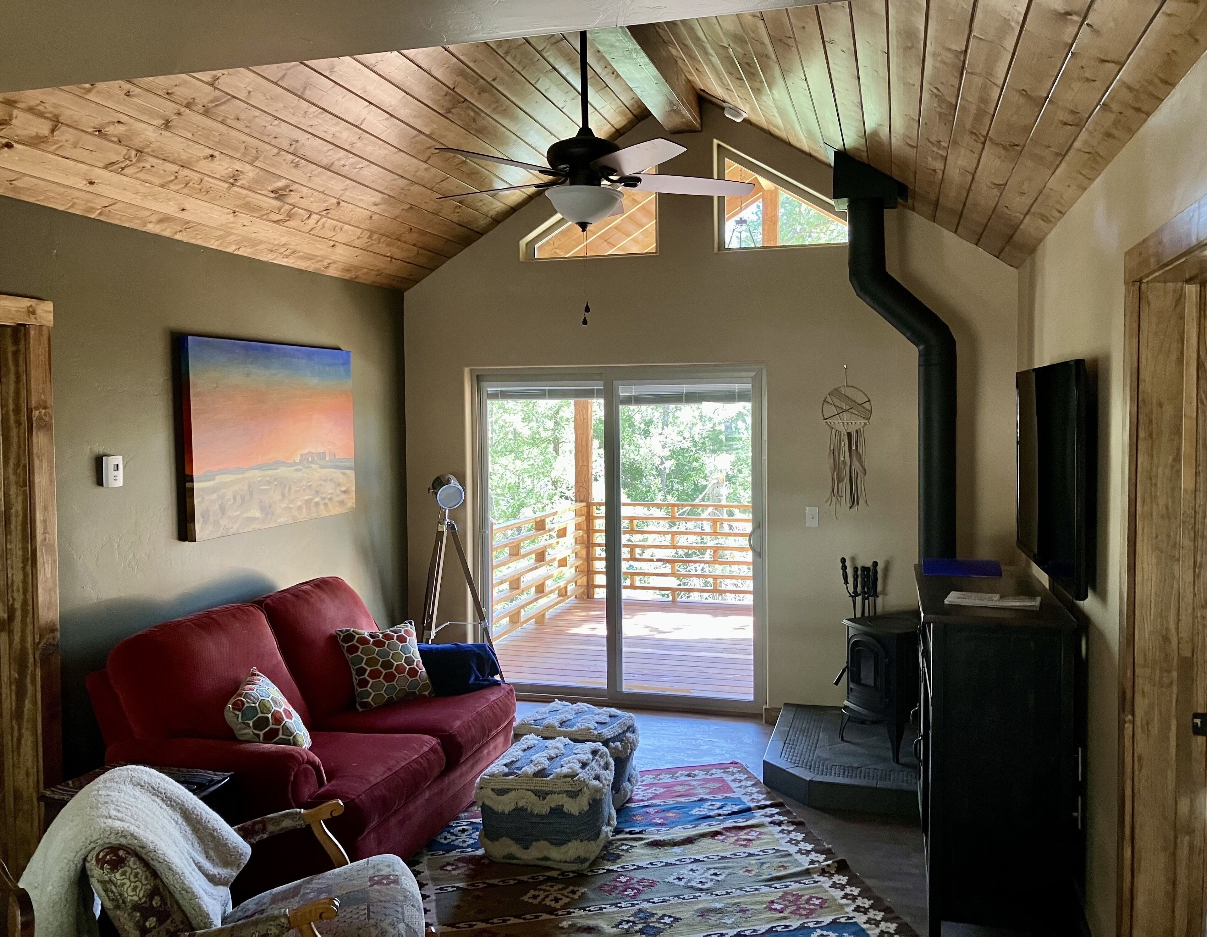 Shep's Studio Hideaway in Village