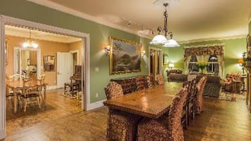 Departamento, baño en la habitación (Conference Room) | 1 habitación