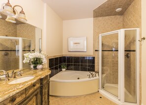 Double Room, Ensuite (The Warren) | Bathroom