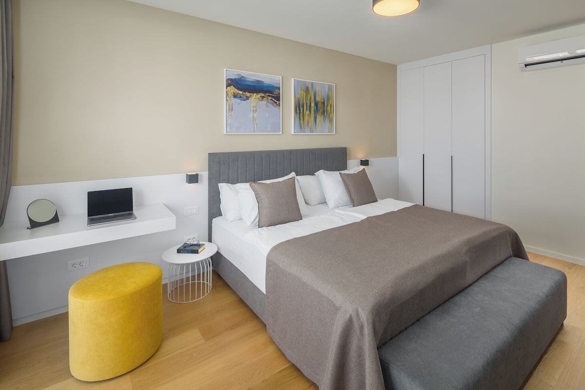 1 habitación, ropa de cama de alta calidad y cubrecamas