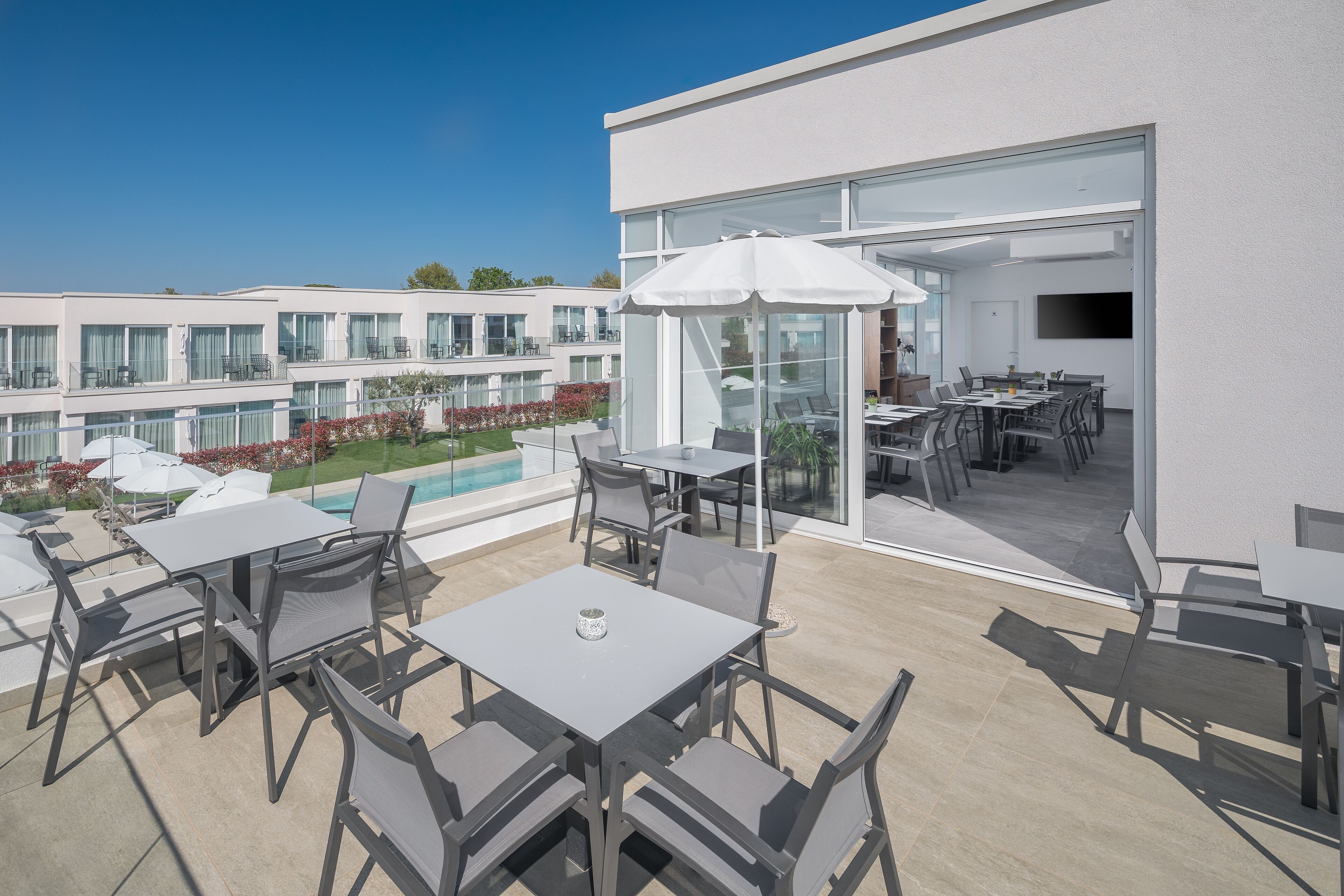 Frühstücksbuffet unter der Woche (15 EUR pro Person)