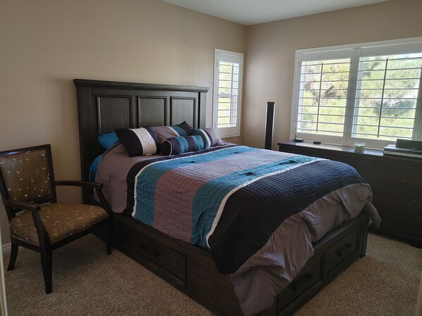 1 chambre, Wi-Fi gratuit, draps fournis