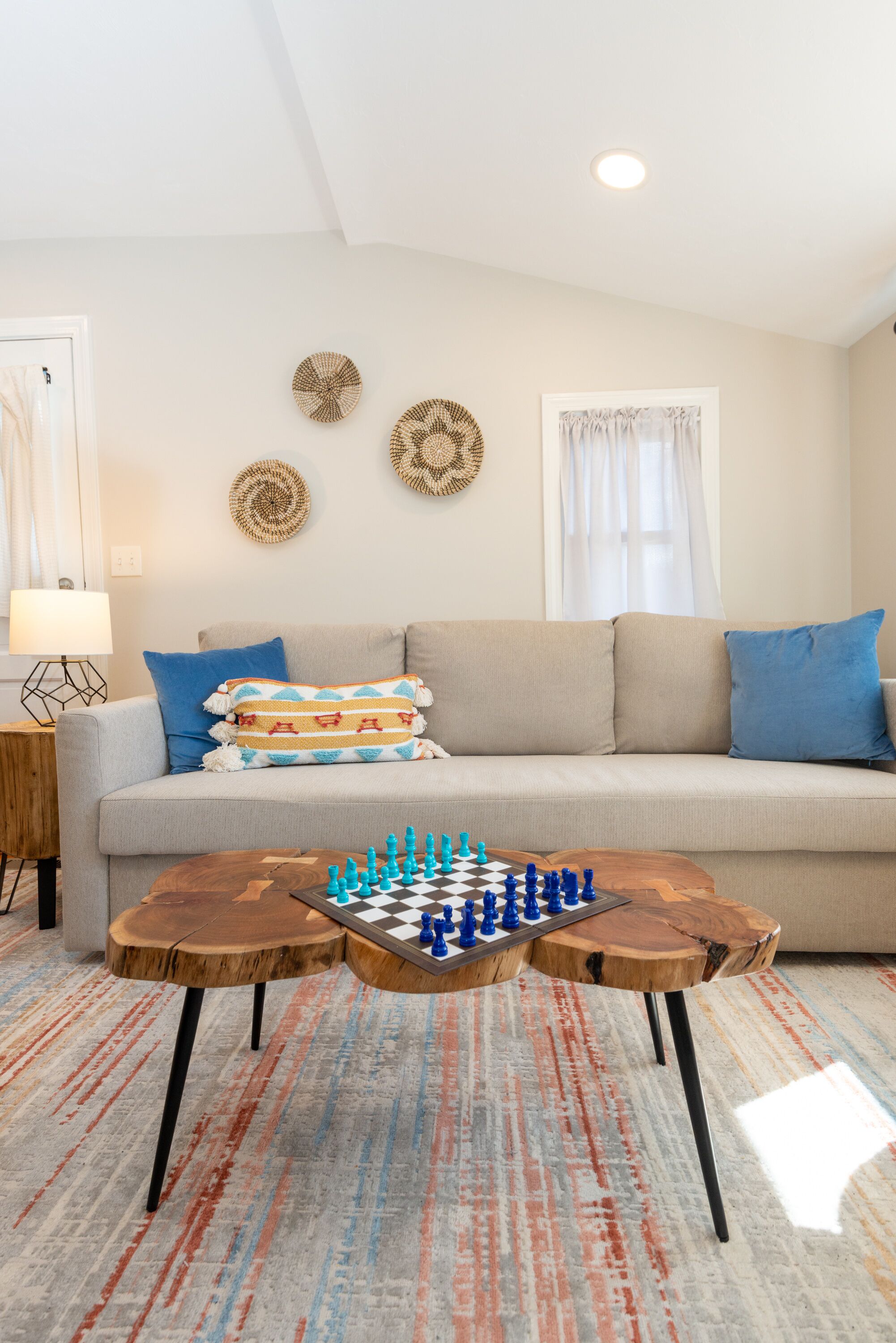 Cozy Coastal Cottage! The Perfect Getaway!