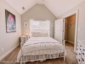 4 chambres, bureau, fer et planche à repasser, Wi-Fi gratuit