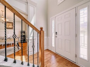 Interior - Year Round Rental! Awesome Entertainment, 4 Bedroom-2 King 2 Queen, Pet Friendly (Evans)
