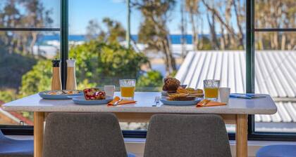 Rainbow Beach House Bonny Hills