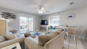 Smart TV - Dog-Friendly, Pickleball & Beach, Heated Pool! (Port St Joe)