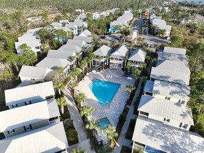 Exterior - Gated, Dog Friendly, 3 Pools, Hot Tub, Screened Balcony! (Port St Joe)