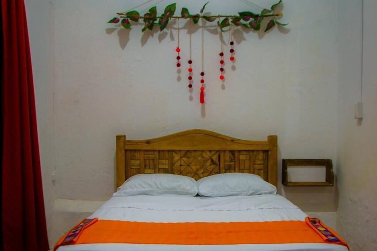 Habitación estándar doble, 1 cama doble | Wifi gratis y ropa de cama